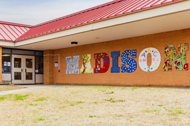 Close up shot of a cute symbol in Madison Elementary School.