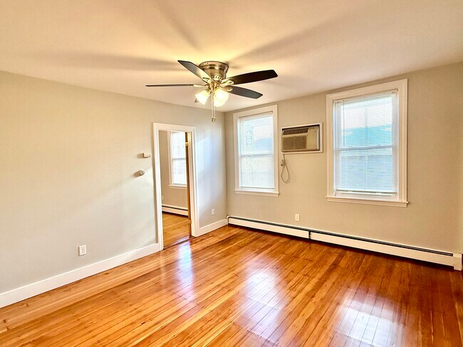 19 Roberts St unit 1, Brookline, MA 02445 - photo 4