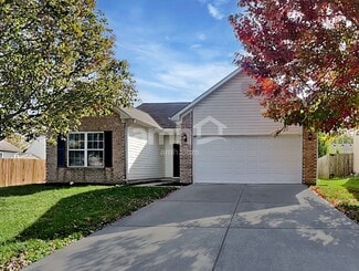 9931 Lakefield Ln, Avon, IN 46123