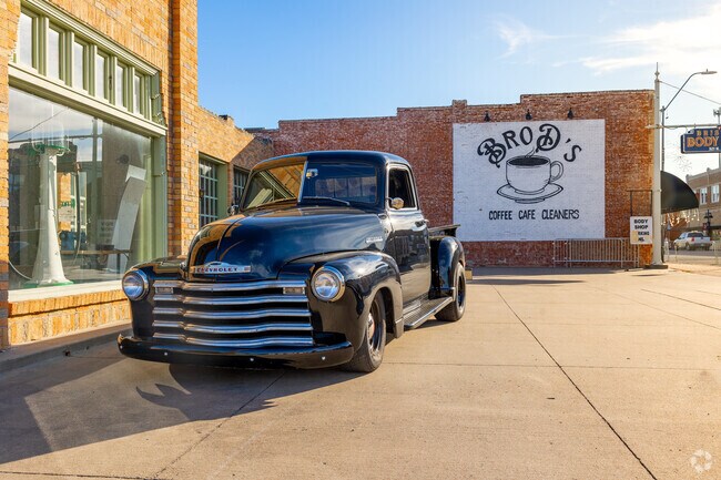 Many businesses in Bristow celebrate classic cars.