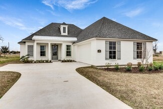 103 Sweet Harvest, Youngsville, LA 70592