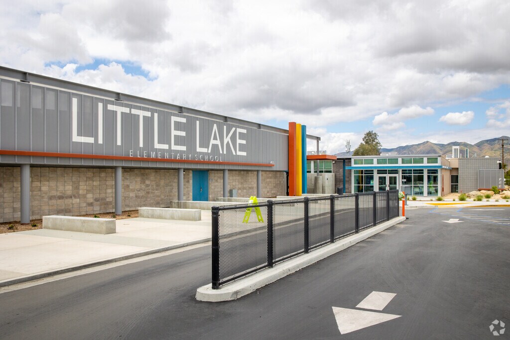 Little Lake Elementary features a colorful modern campus in Hemet.