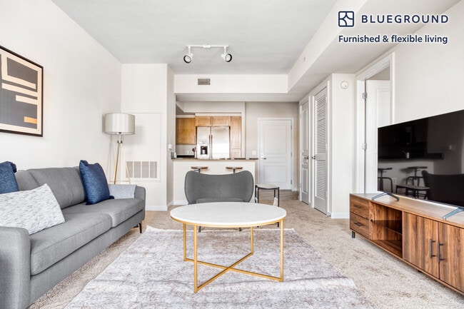 550 14th Rd S unit FL15-ID397, Arlington, VA 22202 - photo 3