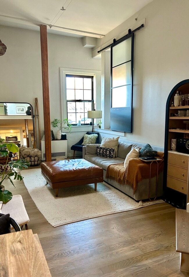 10 Exchange St Unit 411, Portland, ME 04101