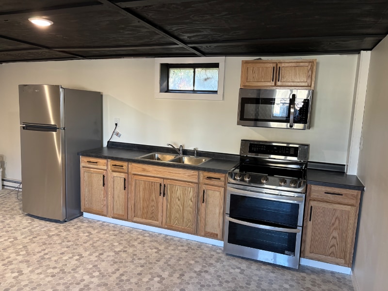 602 5th St NW unit 3, Chisholm, MN 55719 - photo 1