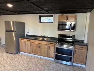 602 5th St NW Unit 3, Chisholm, MN 55719