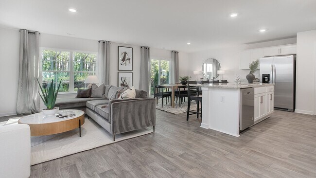 6634 Capstone Ct, Rural Hall, NC 27045 - photo 4