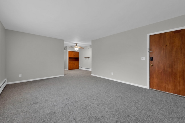 125 Zinn Place unit A, Cincinnati, OH 45233 - photo 3