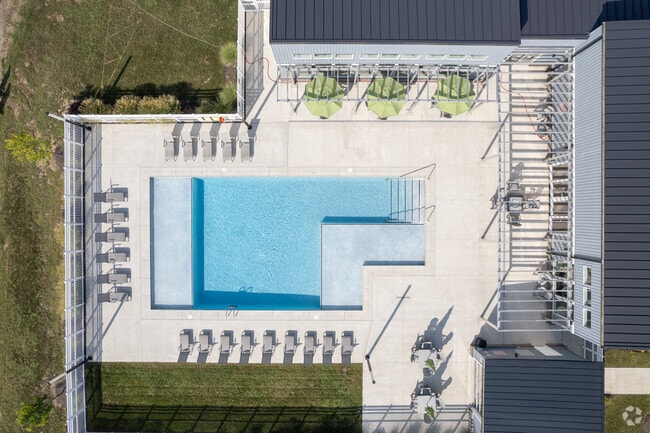 Centlivre, Fort Wayne, IN 46805 - photo 2