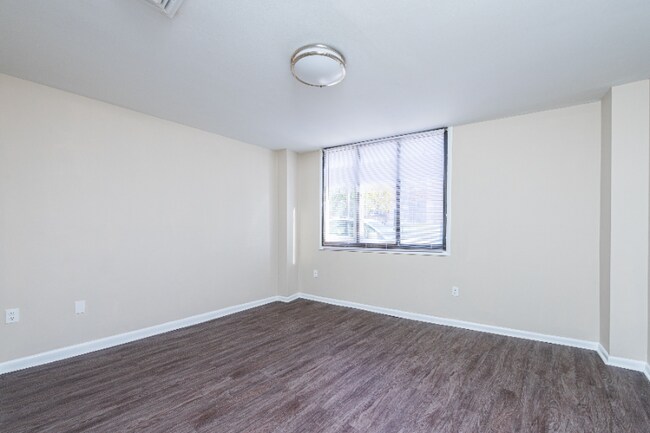 306 Main St unit 8c, West Orange, NJ 07052 - photo 5
