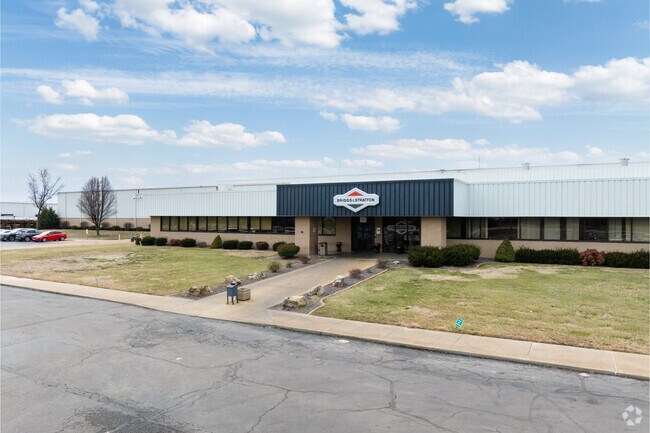 Briggs & Stratton is the world's largest manufacturer of air-cooled gasoline engines and relies on the hard-working Poplar Bluff community.