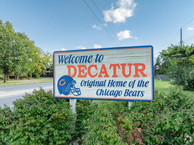 Greendell is one of the wonderful neighborhoods in the Decatur area.