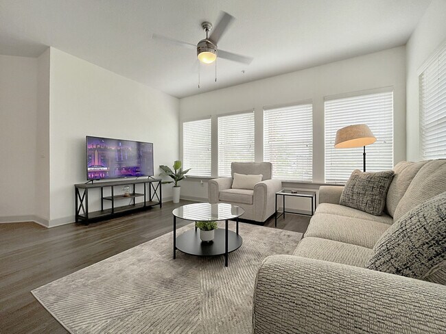 2615 N Grady Ave unit ID1050973P, Tampa, FL 33607 - photo 2