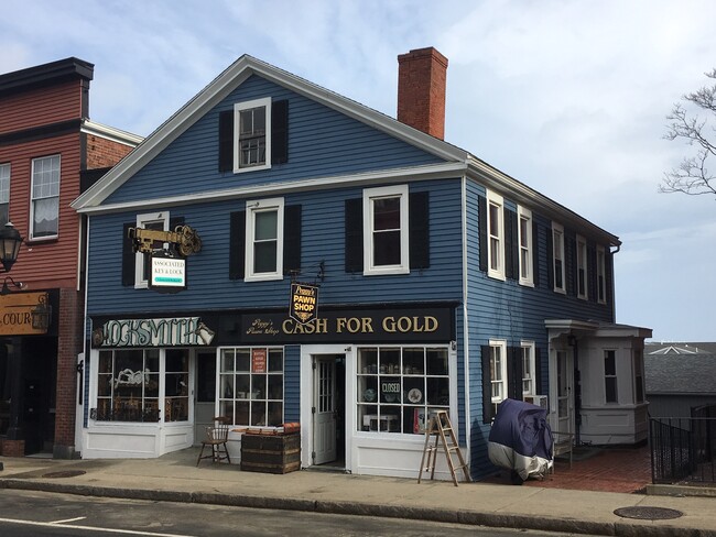 37 Court St unit 2, Plymouth, MA 02360 - photo 2