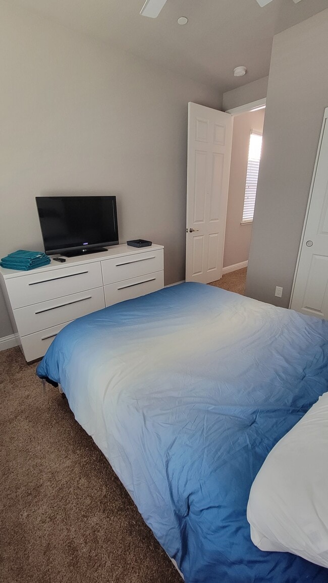 1739 E Autumn Sage Ave, Fresno, CA 93730 - photo 7