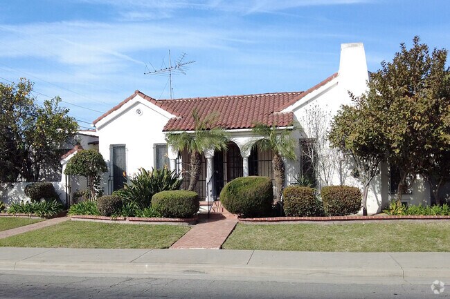 Spanish influence can be found in the architecture of Walnut Park.