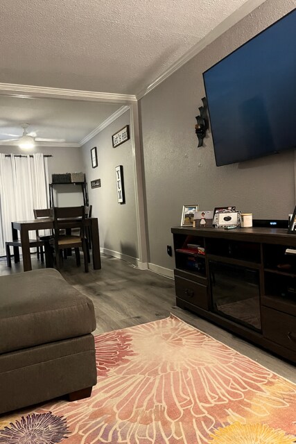 933 N Cedar St, Inglewood, CA 90302 - photo 4