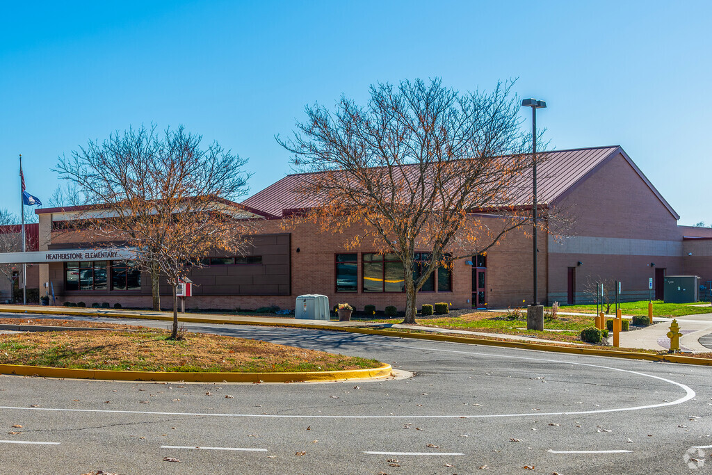 Heatherstone Elementary School is located in Olathe, Kansas.