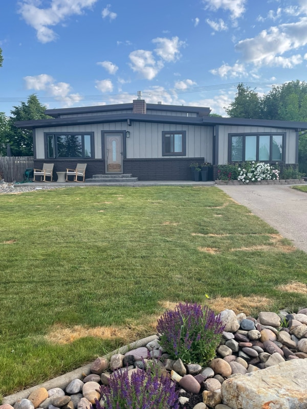 3207 15th Ave S, Great Falls, MT 59405