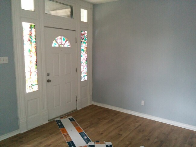 623 Barbe St unit 3, San Antonio, TX 78210 - photo 4