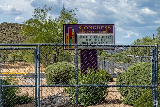 Parents love Congress Elementary School in Congress, Arizona.