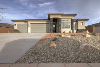 4729 S Lucy Ln, Washington, UT 84780
