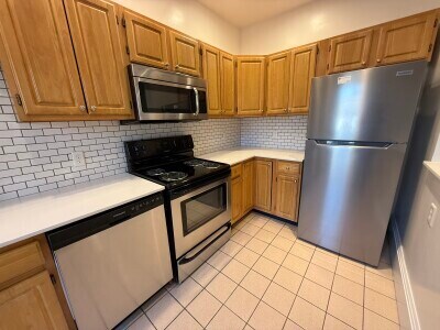 1402 Beacon St unit 1, Brookline, MA 02446 - photo 3