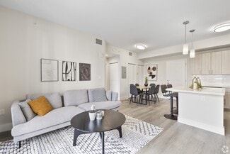 8400 NW 27th Ave, Miami, FL 33147