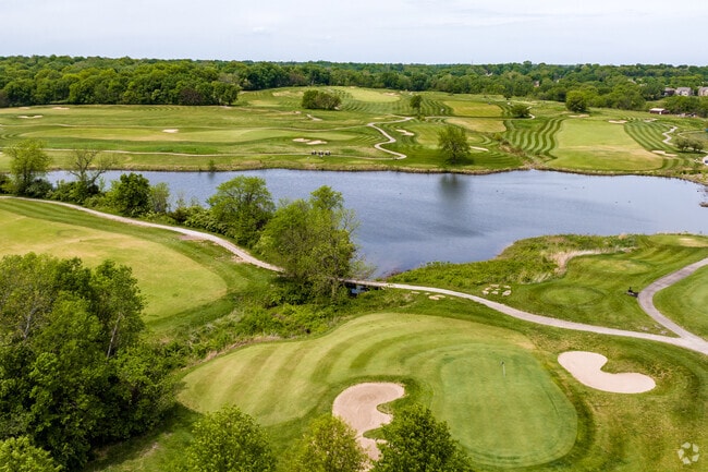 Drumm Farms has a great golf course for all residents of 39th East to enjoy.