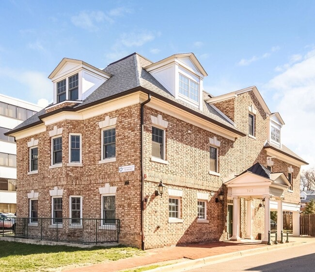 Forest Edge, Ann Arbor, MI 48104 - photo 4