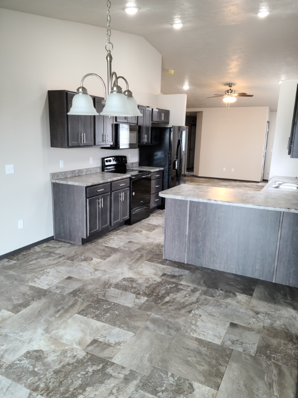 744 Justus Ave, Harrisburg, SD 57032