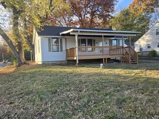 3701 E Edgar Ave, Saint Louis, MO 63121