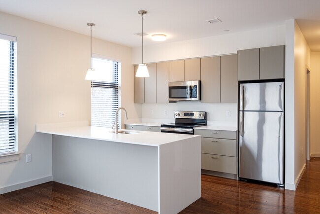 77 Thorndike St unit 400, Brookline, MA 02446 - photo 3