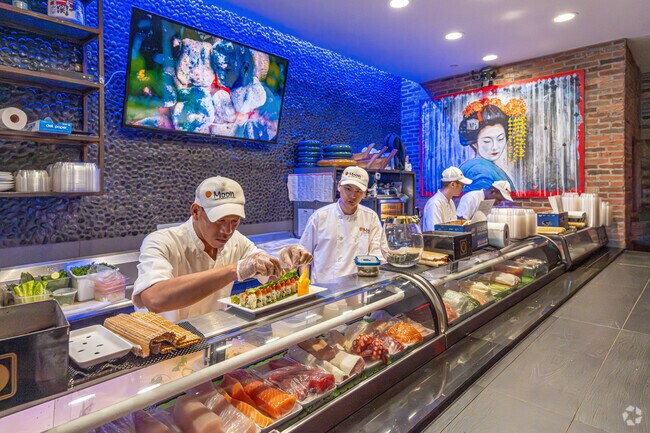 Moon Thai Japanese is a local favorite in the City of Coral Springs, FL.