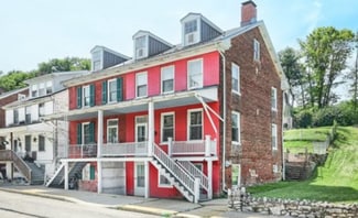 23 Baltimore St, Glen Rock, PA 17327