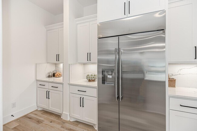 324 Forest Reserve Place unit 38160309, Houston, TX 77079 - photo 6