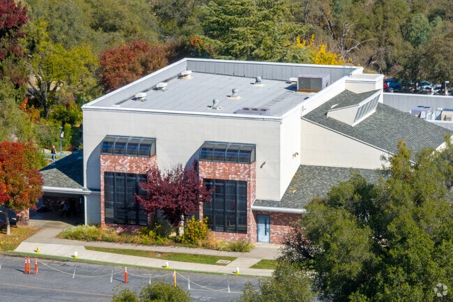 Rivergold Elementary School is a modern campus in Yosemite Lakes.