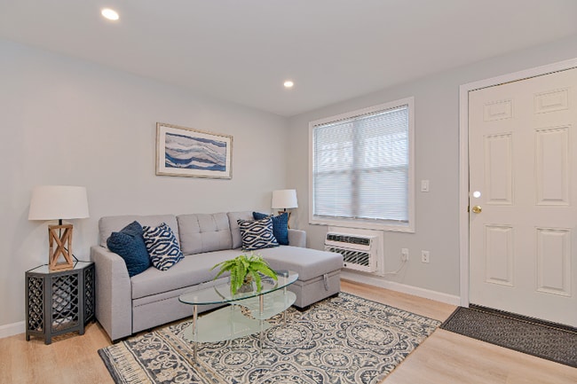 528 Ocean Blvd unit 10, Hampton, NH 03842 - photo 5