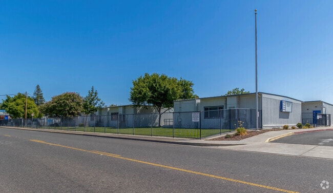 Walter White Elementary School in Downtown Ceres has a great sports program.