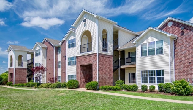 Liberty Commons Apartments – Where Comfort Meets Convenience, and Adventure is Just Outside Your ..., Columbus, GA 31903 - photo 3