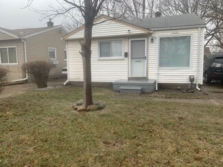 11055 Chapp Ave, Warren, MI 48089