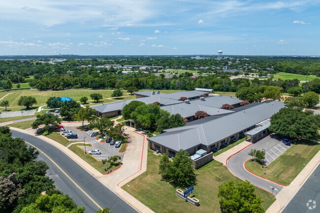 Double File Trail Elementary offers a welcoming and inclusive learning environment.