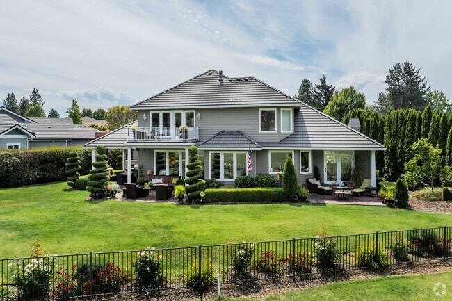 Homes with spacious front yards decorate the streets in Rogue Valley.