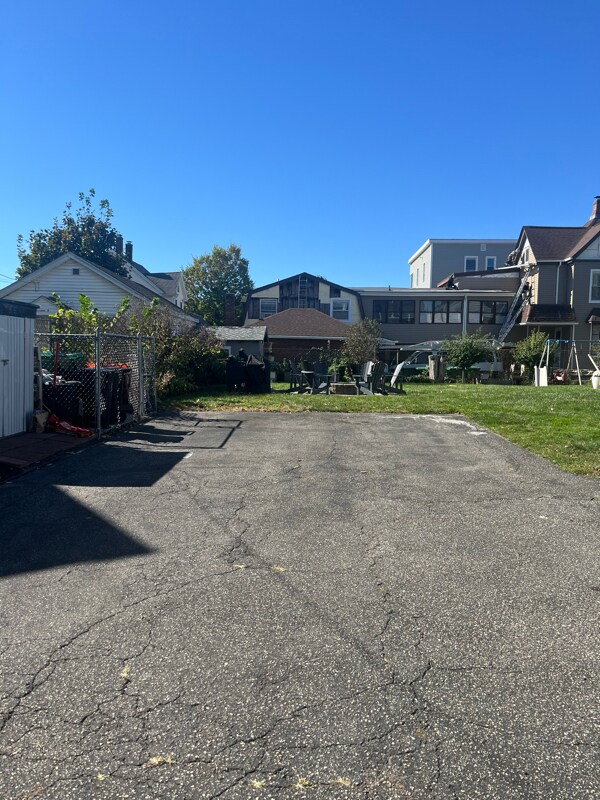 775 Chicopee St, Chicopee, MA 01013 - photo 4