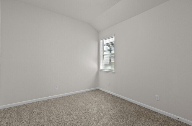 2208 Gabby Cole Ln unit 37072961, San Antonio, TX 78253 - photo 4