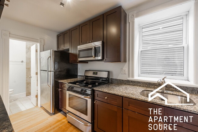 1822 S Throop St unit 1, Chicago, IL 60608 - photo 5