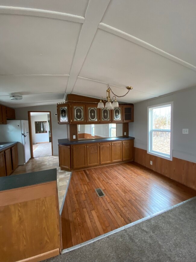 7033 J D Randolph Rd, Baxter, TN 38544 - photo 3