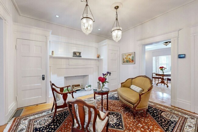 15 Garrison Rd unit 11, Brookline, MA 02445 - photo 6