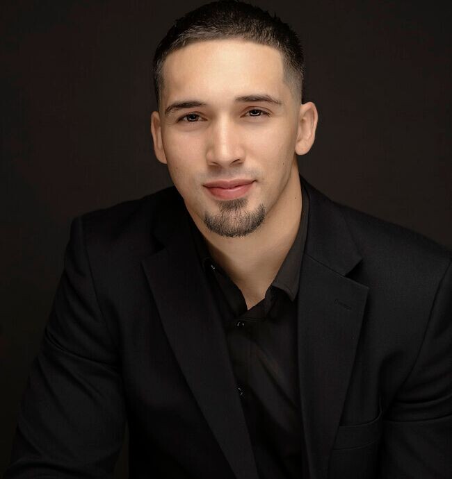 Agent Photo