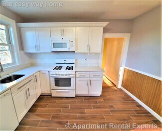 39 Waterhouse St, Somerville, MA 02144